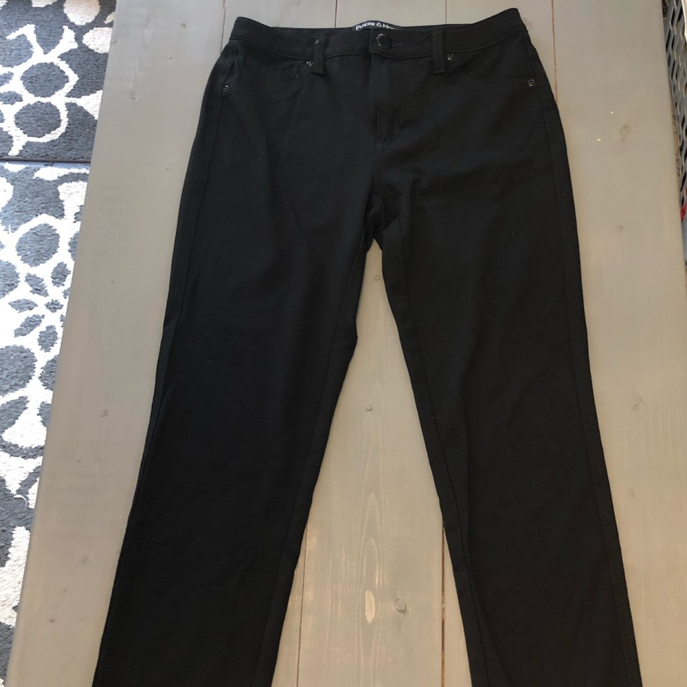 ⛔️DONATED⛔️ Purple & More - Stretchy Jegging Pants